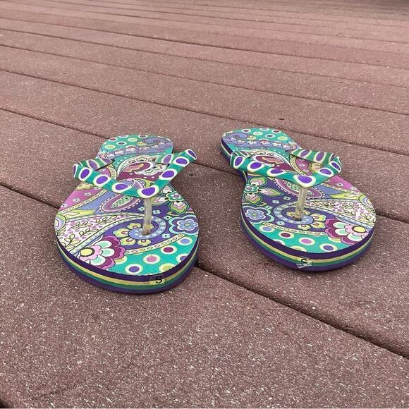 VERA BRADLEY Heather  Flip Flops - Picture 4 of 9